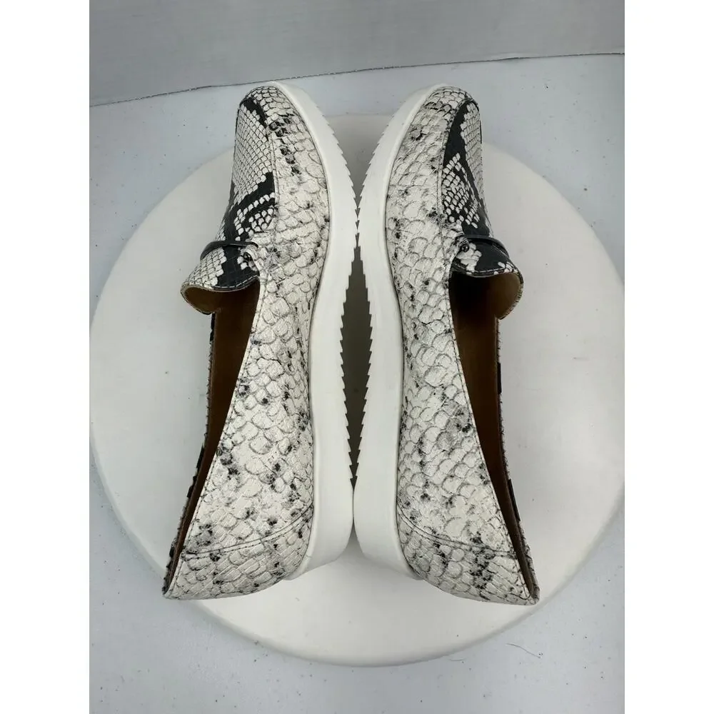 Naturalizer Ranger Womens Sz‎ 7.5M Slip On Moccasin Shoes White Black Snake Skin